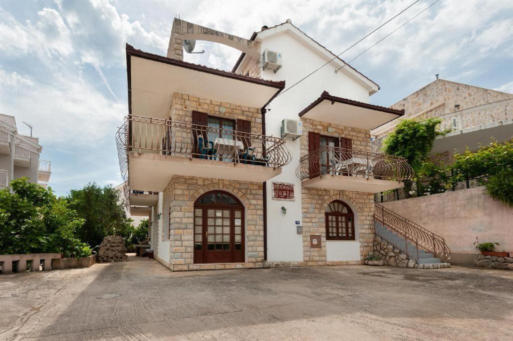 Maribela Apartman Trogir