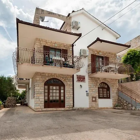 Maribela Apartments Trogir Exterior foto
